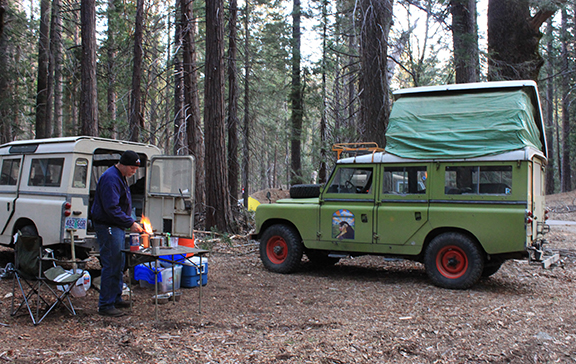 Land Rover Dormobile at Mendo