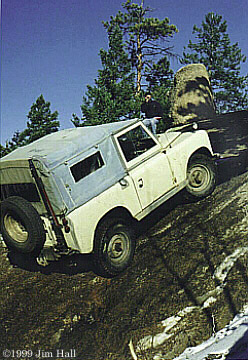 Land Rover climbing