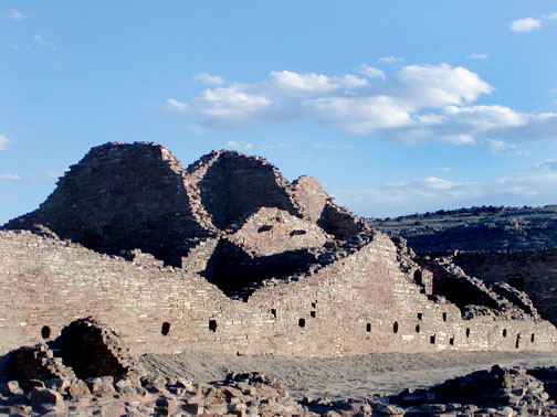 Pueblo del Arroyo Anasazi ruins