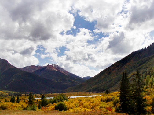 rocky mountain pass