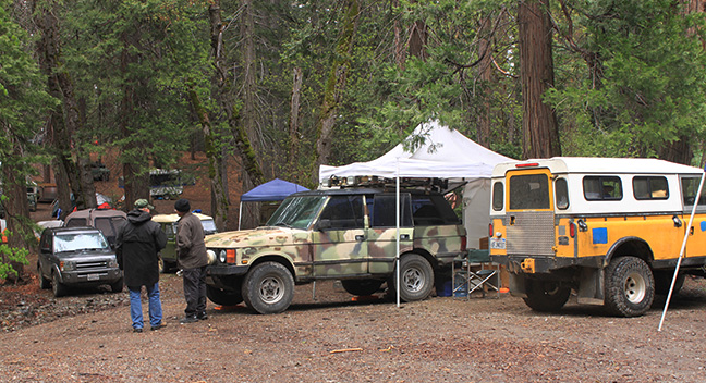 Land Rovers camping