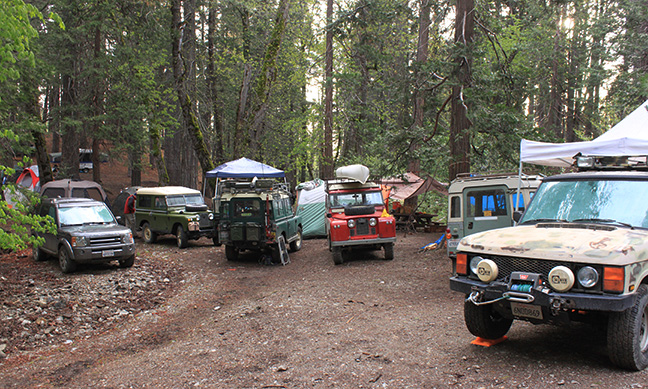 Land Rovers camping