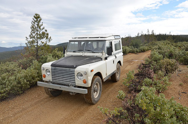 Land Rover on the trail