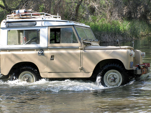 Series IIA Land ROver 88 water crossing